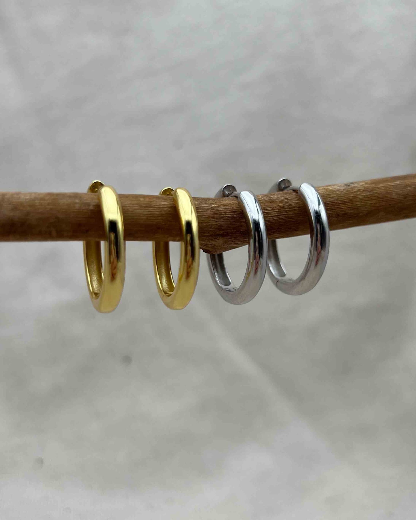 Hoops